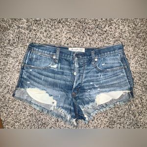 Abercrombie size 6 shorts